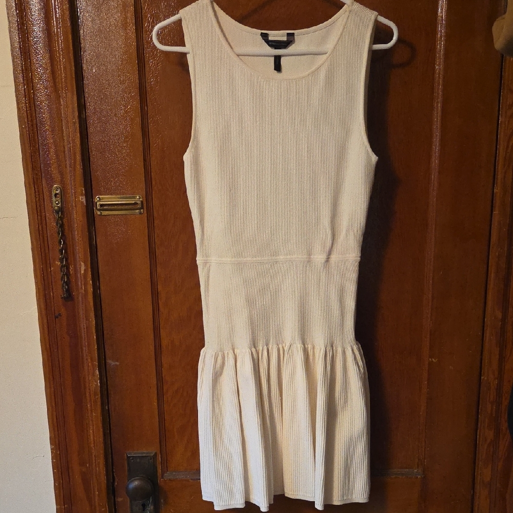 Elegant Cream Sleeveless Dress